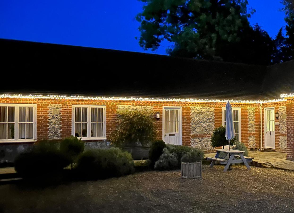 Stonehenge Cottages Salisbury Exterior foto