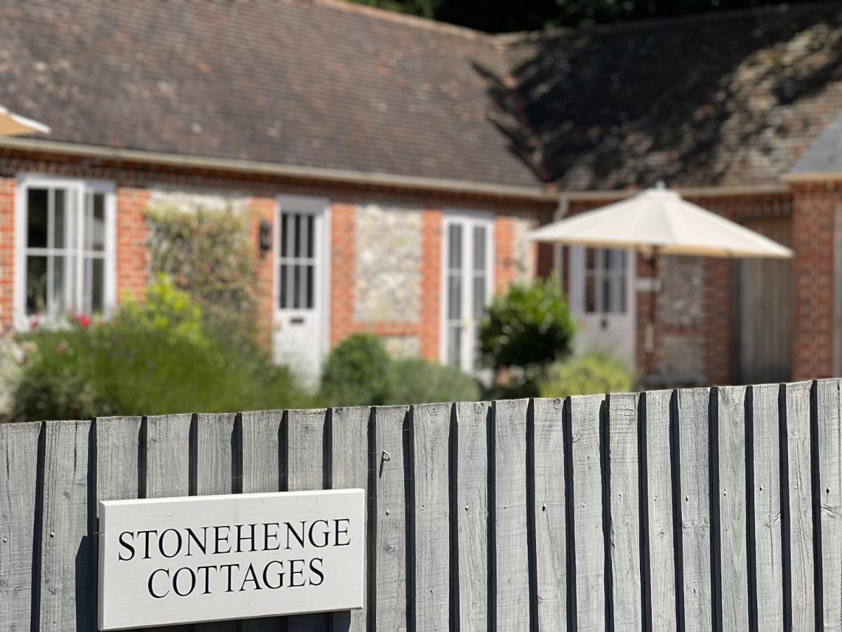 Stonehenge Cottages Salisbury Exterior foto